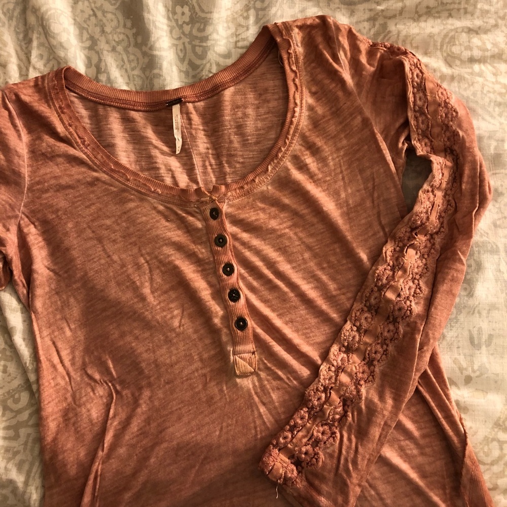 FREE PEOPLE Long Sleeve Shirt